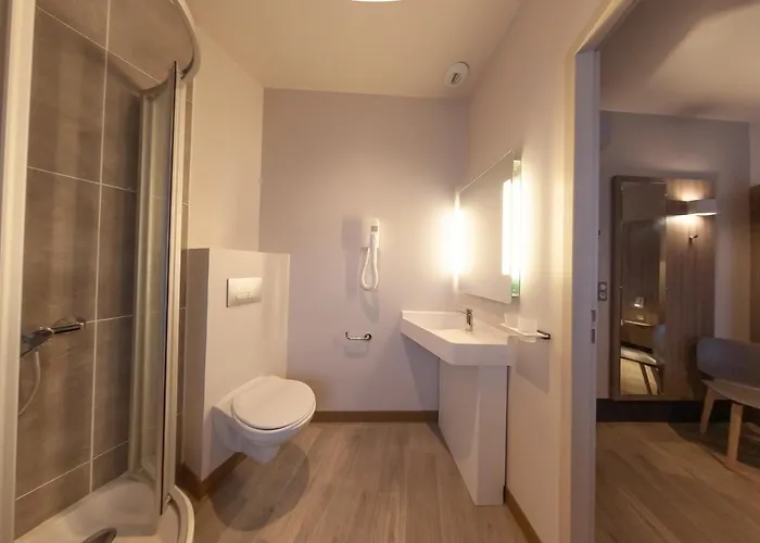 Gare-congres Szálloda *